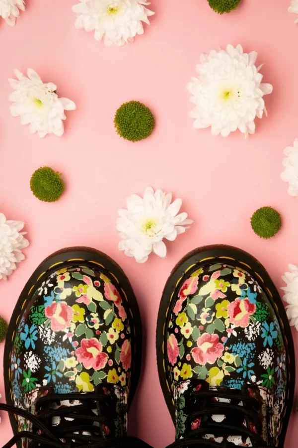 1460 Pascal Floral Mash Up Backhand Laarzen In Zwart-Dr. Martens Fashion