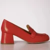 Soren Loafer Style Pumps In Scarlet Rood-Miz Mooz Store